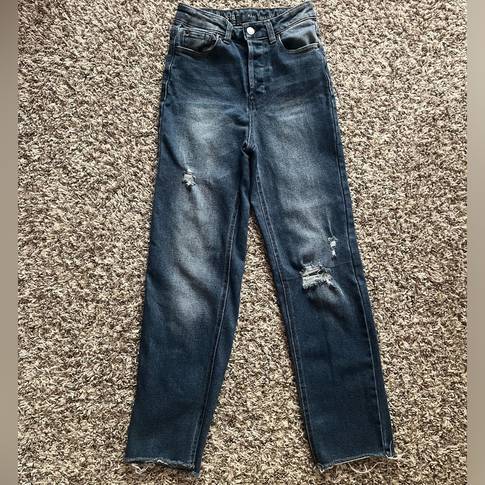 3/$20 Vanilla Sky Real Cheeky Distressed Jeans